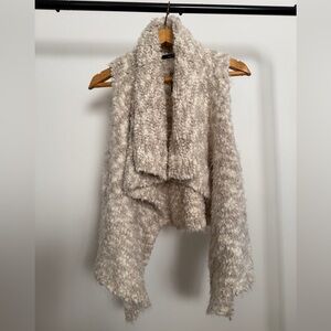 Kensie Cream Textured Knit Vest